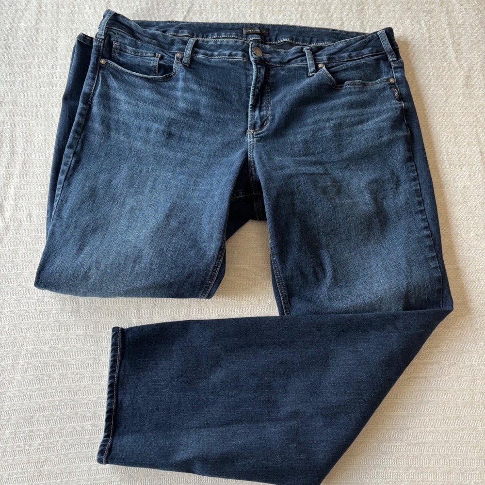 Silver Jeans Co Suki Straight Dark Wash Curvy Fit Jeans W93413EDB482 20W x 31L